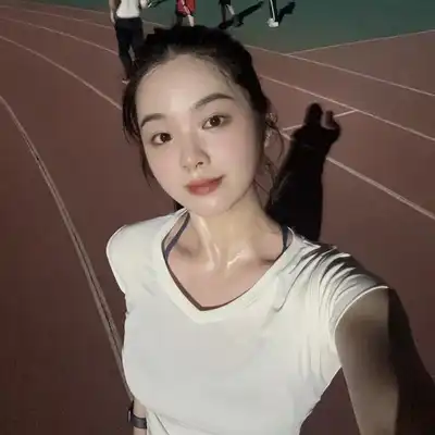 戴志